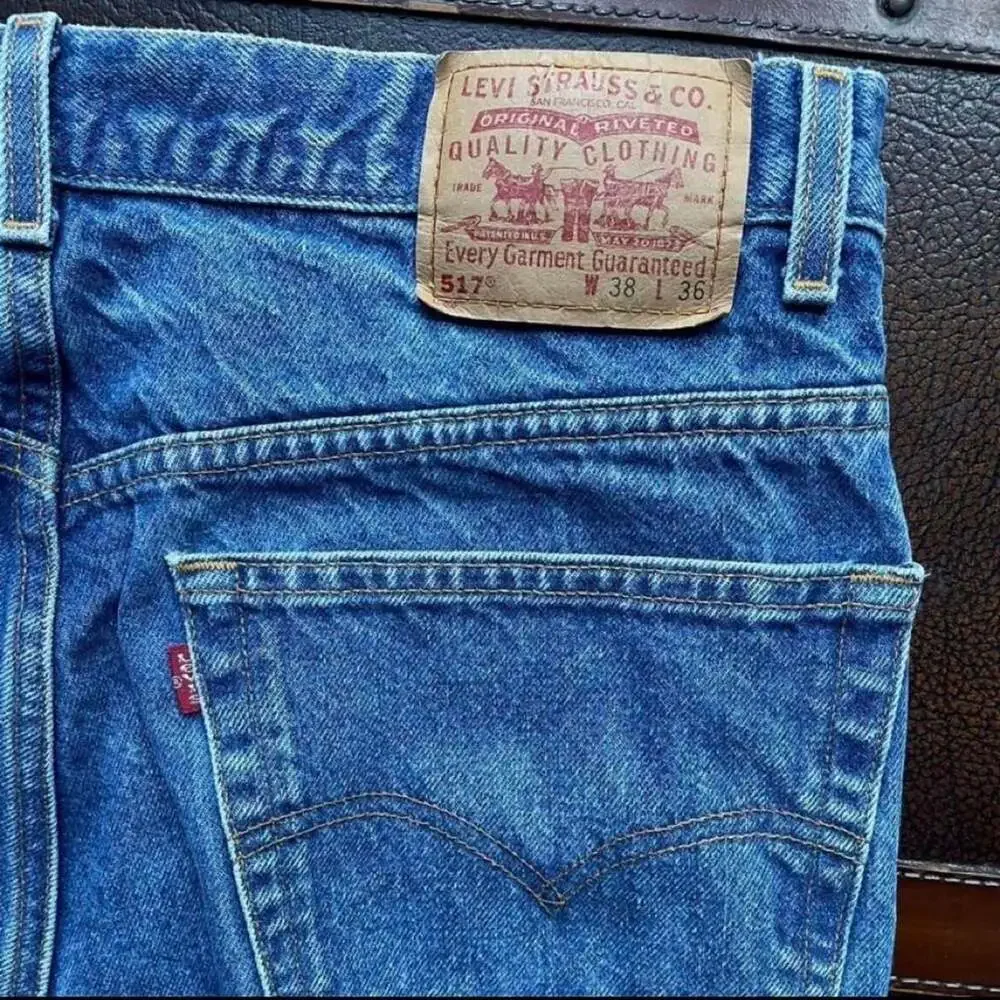 Levis levi 517